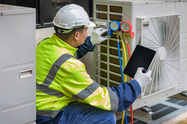 Professional Air Conditioning Repair technician working in Cascade Locks, OR